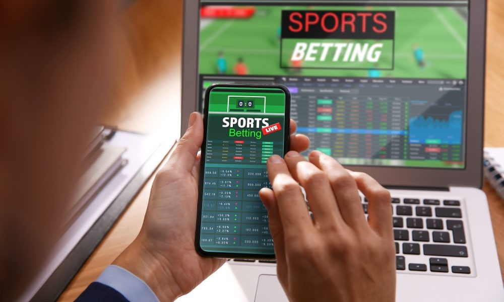 How Technology Improves a Football Betting Site Experience